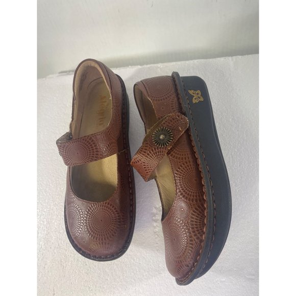 Alegria Paloma Clogs Women's size 9.5 Mary Jane Brown Leather Embossed Comfort - Picture 12 of 16